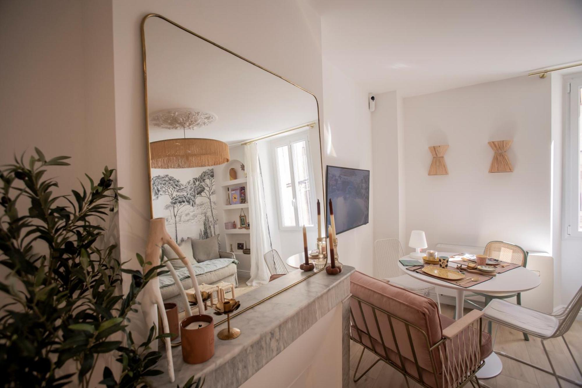 Appartement Coup De Coeur Centre Village Et Plage Climatise 3 Etoiles Terra Cigala Bandol Exterior photo